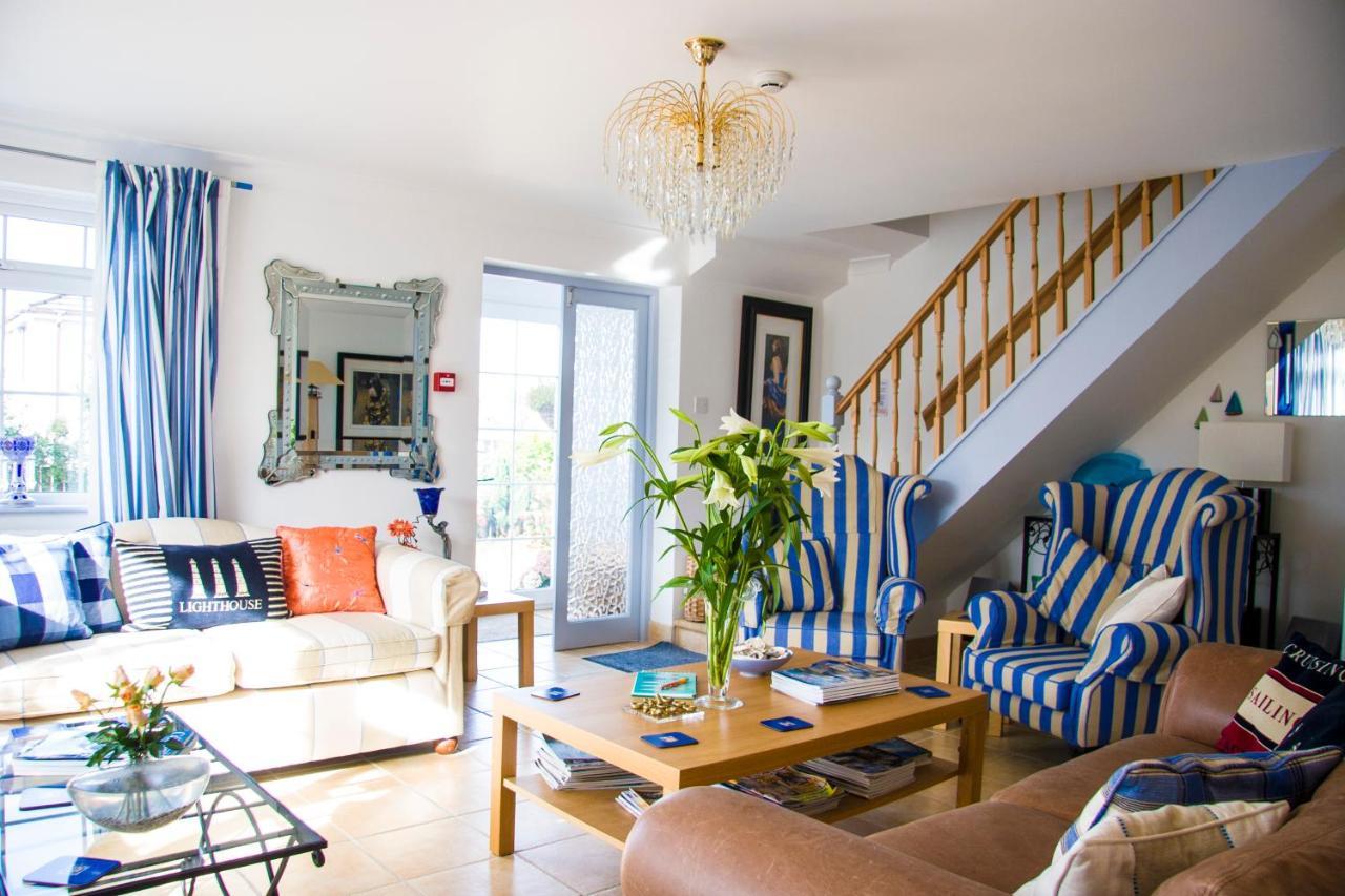 The White House Bed & Breakfast Padstow Exterior photo